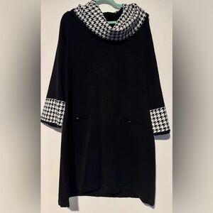 Elegant Black and White Women's Top